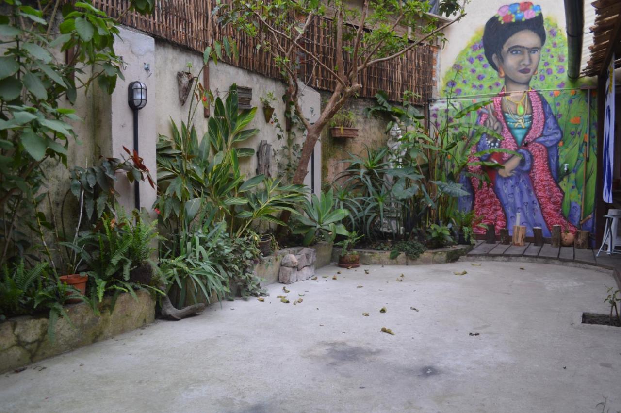 Frida Casa Hostel Pelotas Exterior foto